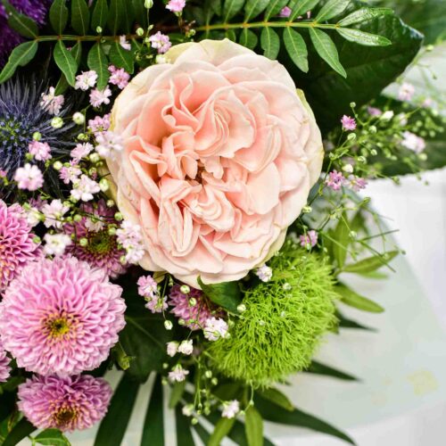 les fleurs dans les bouquets